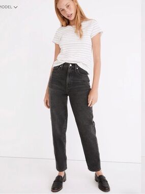 High-Rise Straight Leg Jeans in Washed Black
